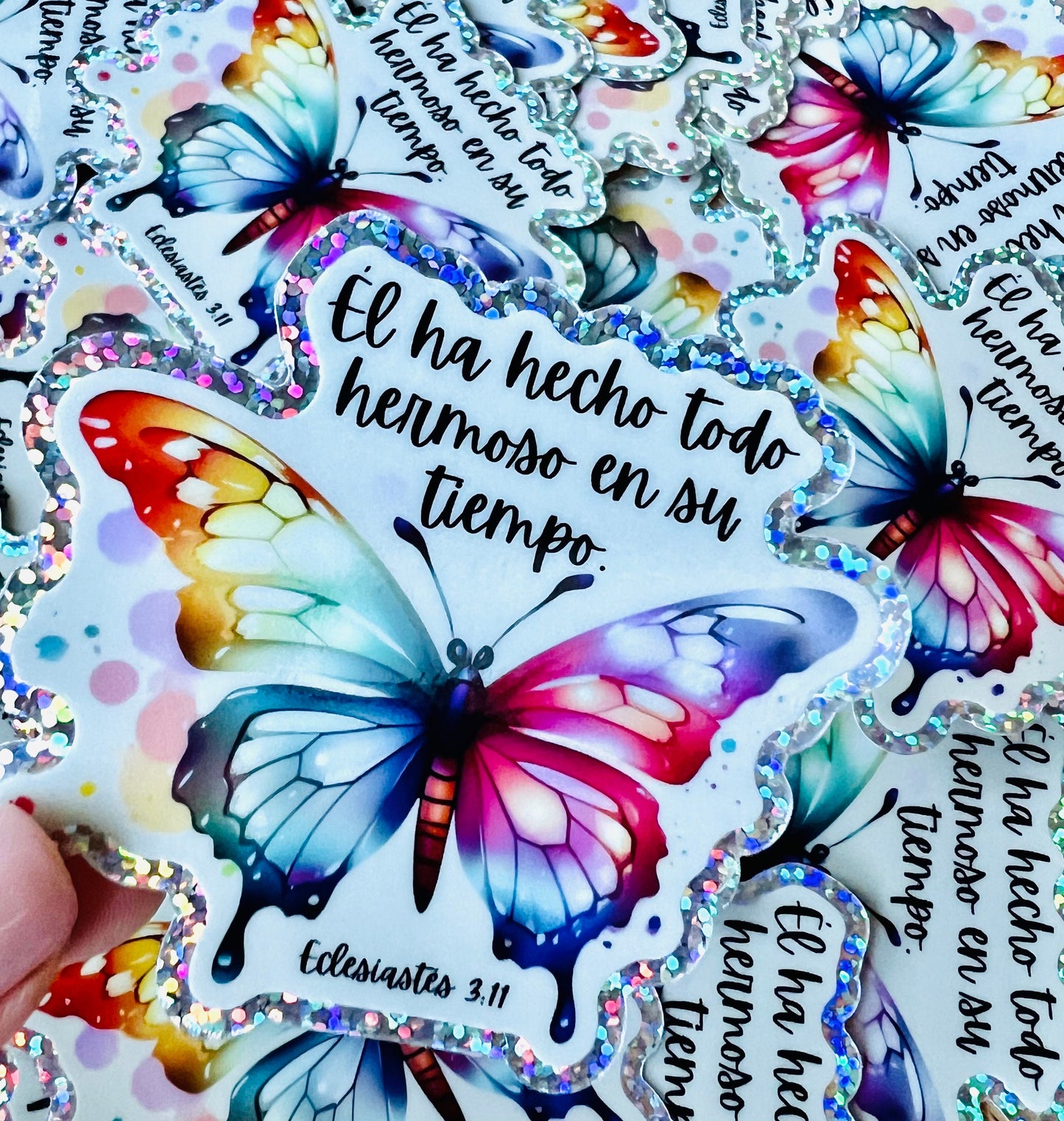 Calcomanía holográfica cristiana con Eclesiastés 3:11, perfecta para portátiles.